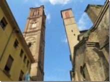 torre degli asinelli bologna